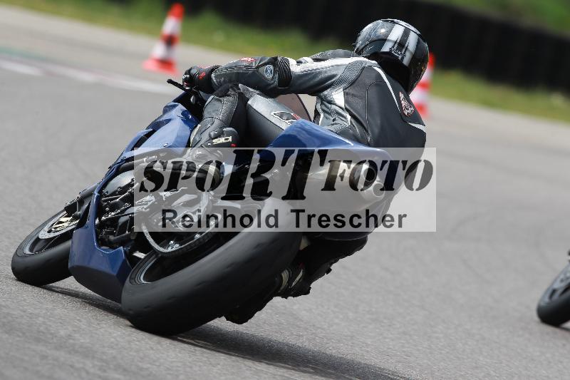Archiv-2022/13 25.04.2022 Plüss Moto Sport ADR/Freies Fahren/15